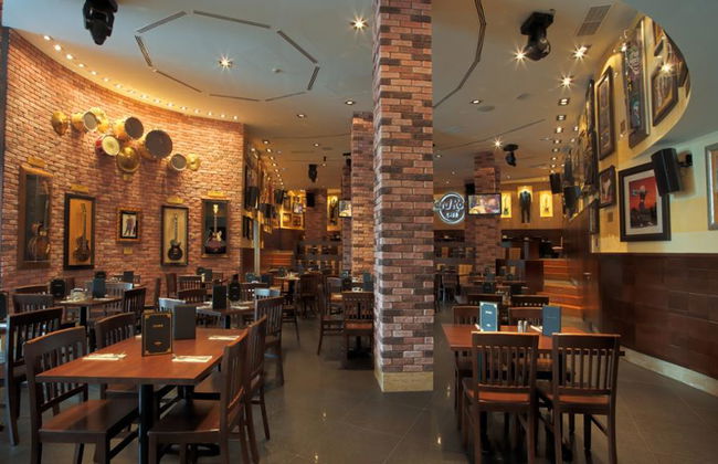 Hard Rock Cafe Mallorca - Foto 7